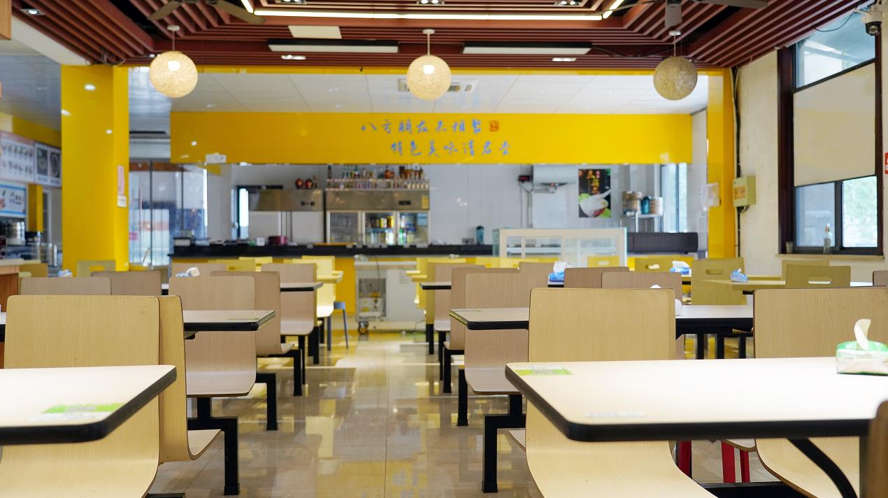 自助快餐区